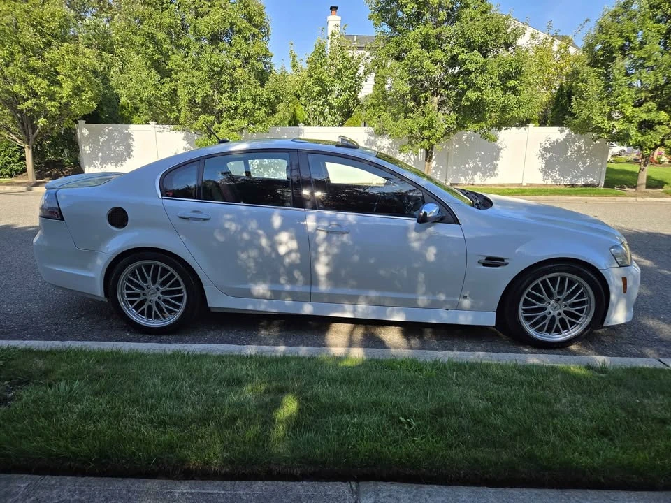 2008 Pontiac G8 - Image 2 of 20