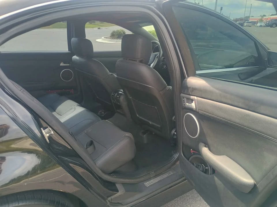 2008 Pontiac G8 - Image 9 of 10