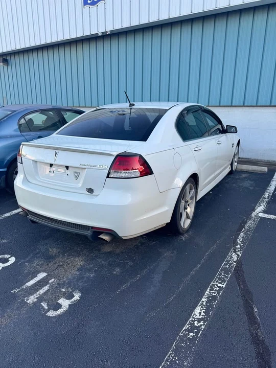 2008 Pontiac G8 - Image 4 of 5