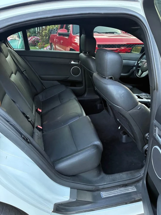 2008 Pontiac G8 - Image 13 of 17