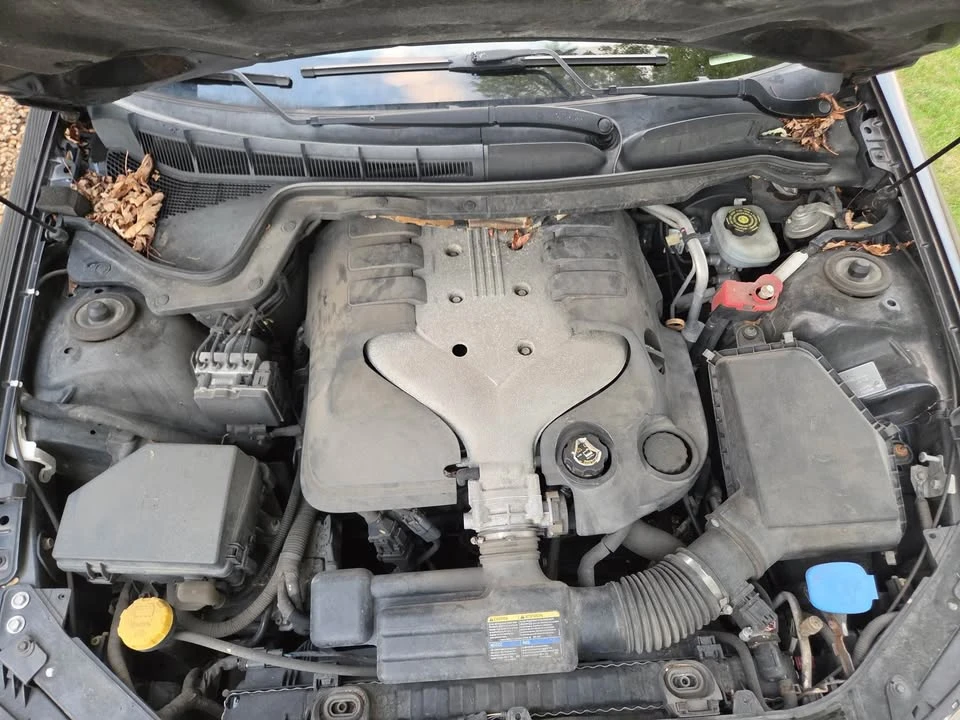 2008 Pontiac G8 - Image 2 of 9