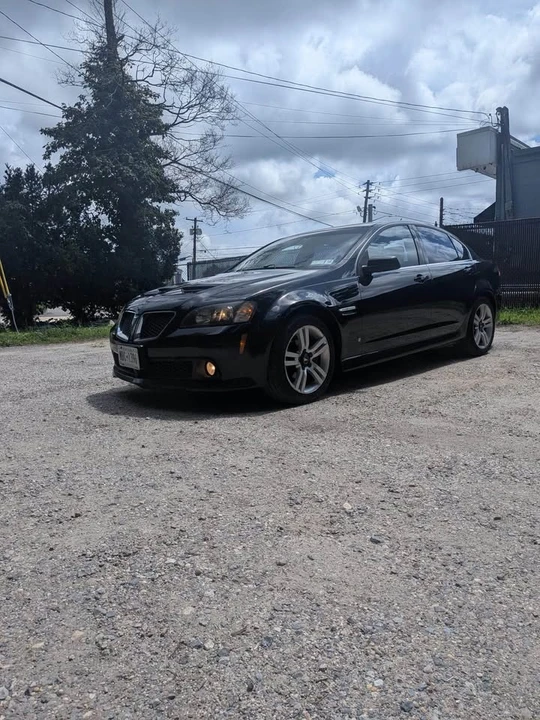 2008 Pontiac G8 - Image 2 of 12