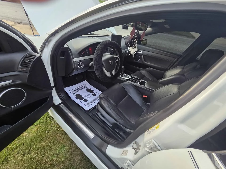 2008 Pontiac G8 - Image 8 of 19