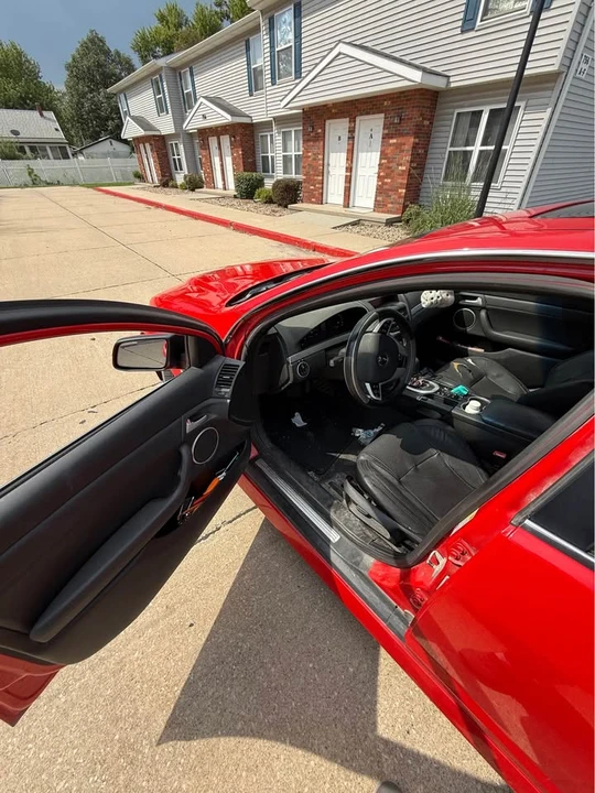 2008 Pontiac G8 - Image 9 of 14