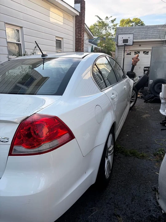 2008 Pontiac G8 - Image 5 of 5