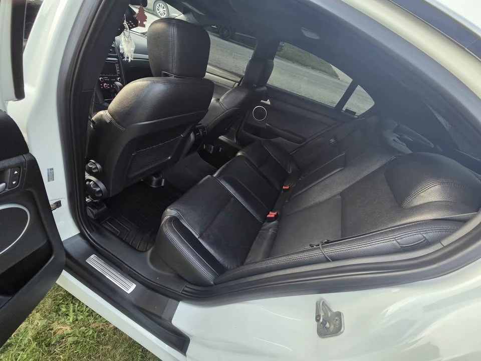 2008 Pontiac G8 - Image 10 of 19