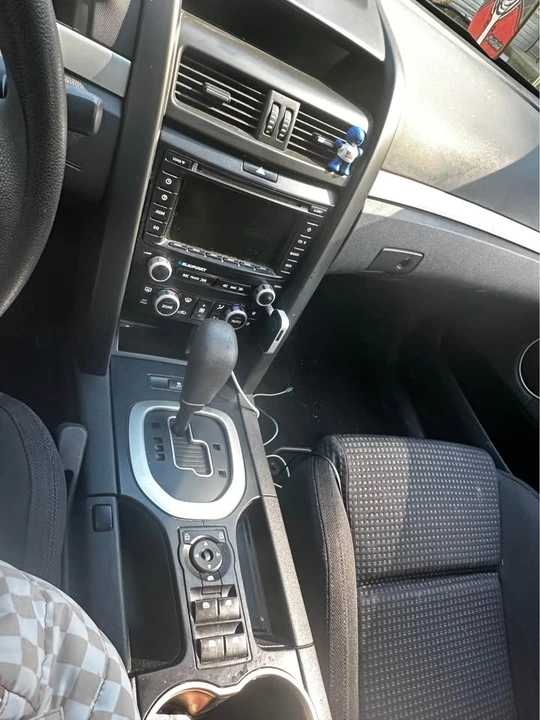 2008 Pontiac G8 - Image 6 of 16