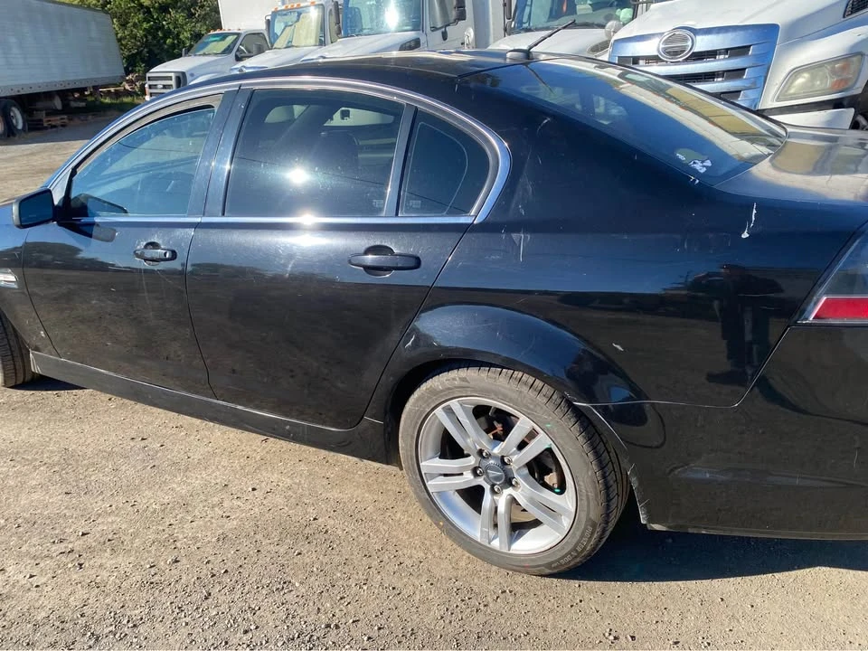 2008 Pontiac G8 - Image 2 of 12