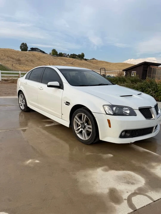2008 Pontiac G8 - Image 2 of 10