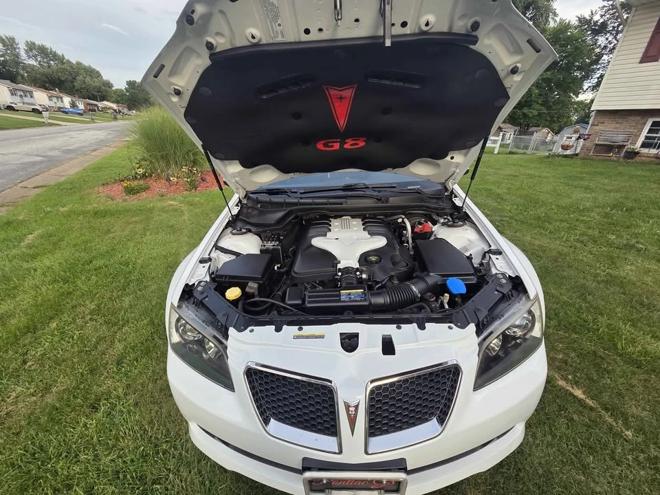 2008 Pontiac G8 - Image 2 of 18