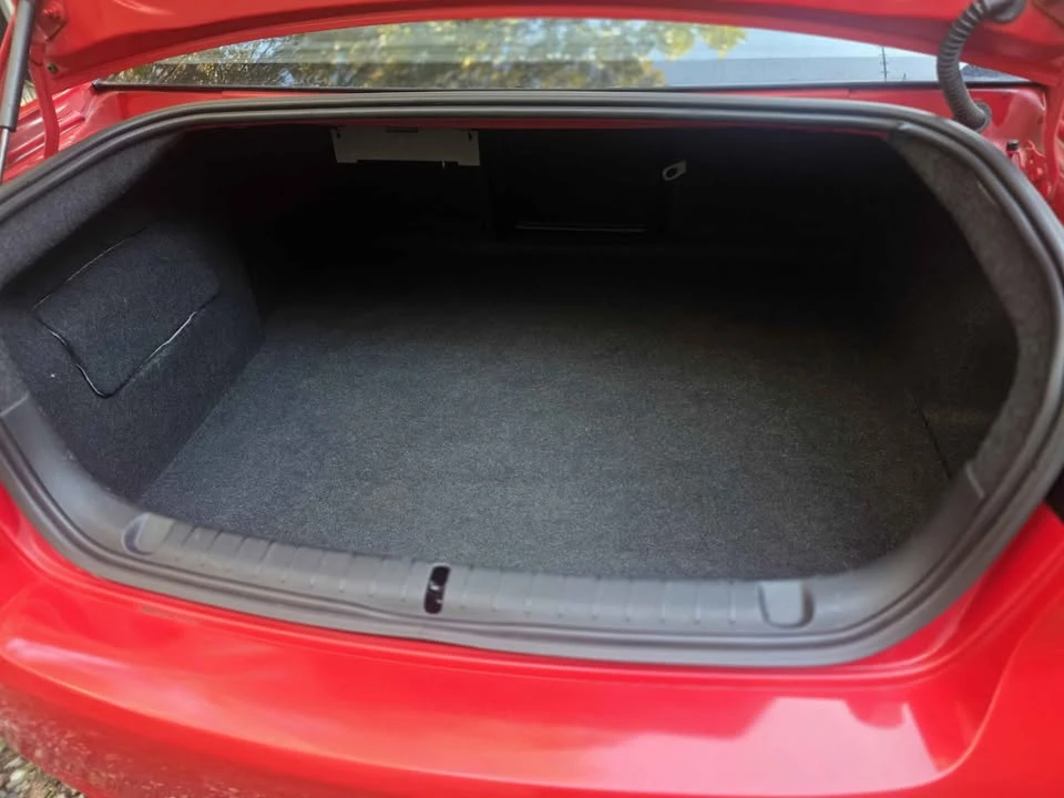 2008 Pontiac G8 - Image 10 of 15