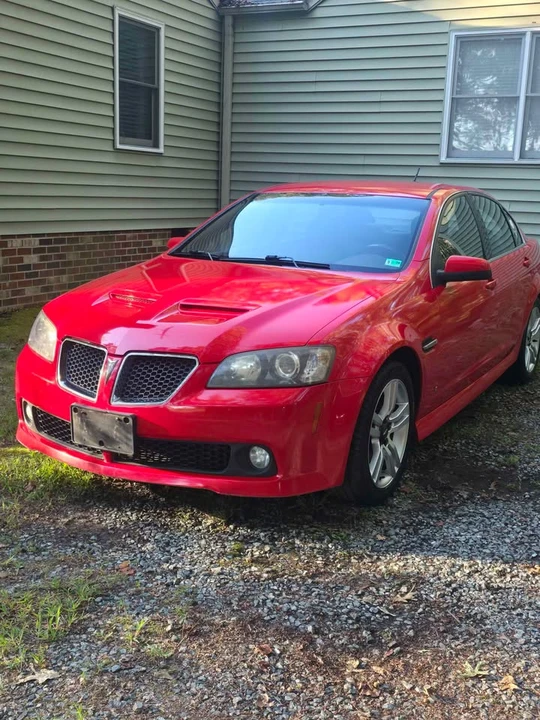 2008 Pontiac G8 - Image 2 of 15
