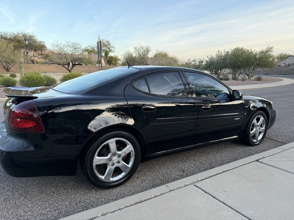 2008 Pontiac Grand Prix 3rd+ Gen - Image 4 of 21