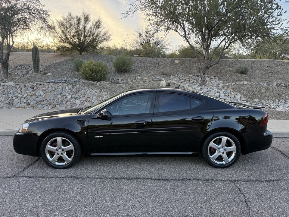 2008 Pontiac Grand Prix 3rd+ Gen - Image 3 of 21