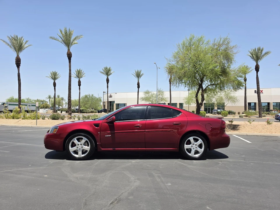 2008 Pontiac Grand Prix 3rd+ Gen - Image 30 of 31