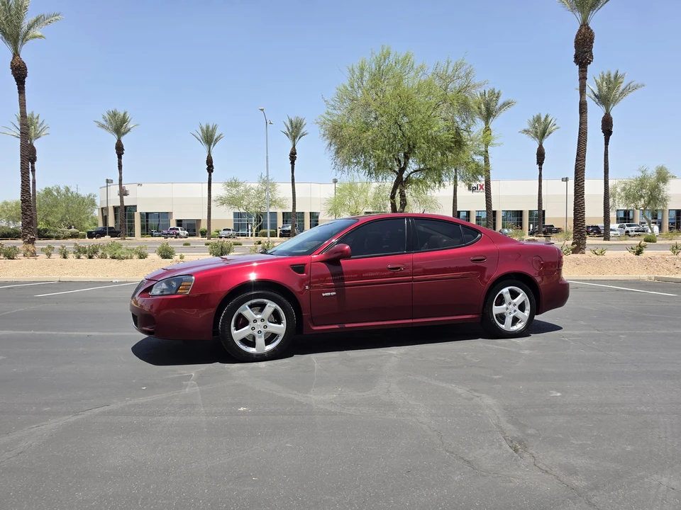 2008 Pontiac Grand Prix 3rd+ Gen - Image 2 of 31