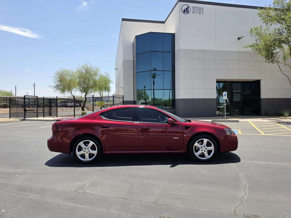 2008 Pontiac Grand Prix 3rd+ Gen - Image 15 of 31
