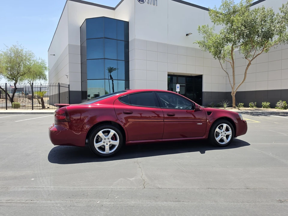 2008 Pontiac Grand Prix 3rd+ Gen - Image 16 of 31