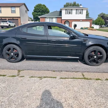 2008 Pontiac Grand Prix GXP Sedan 4D