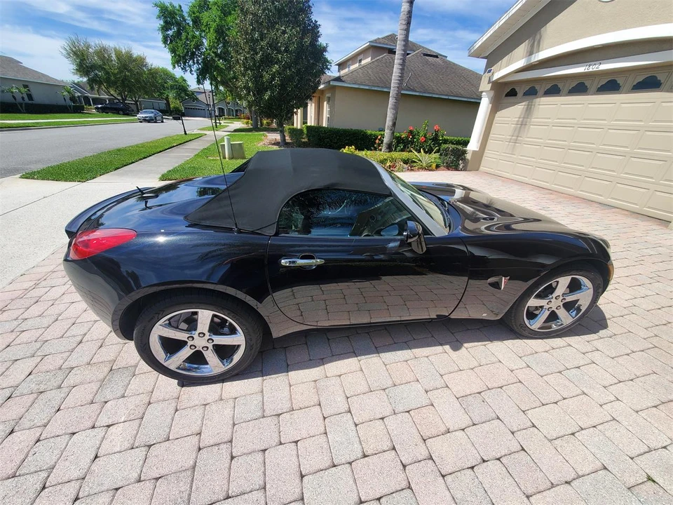 2008 Pontiac Solstice - Image 3 of 16