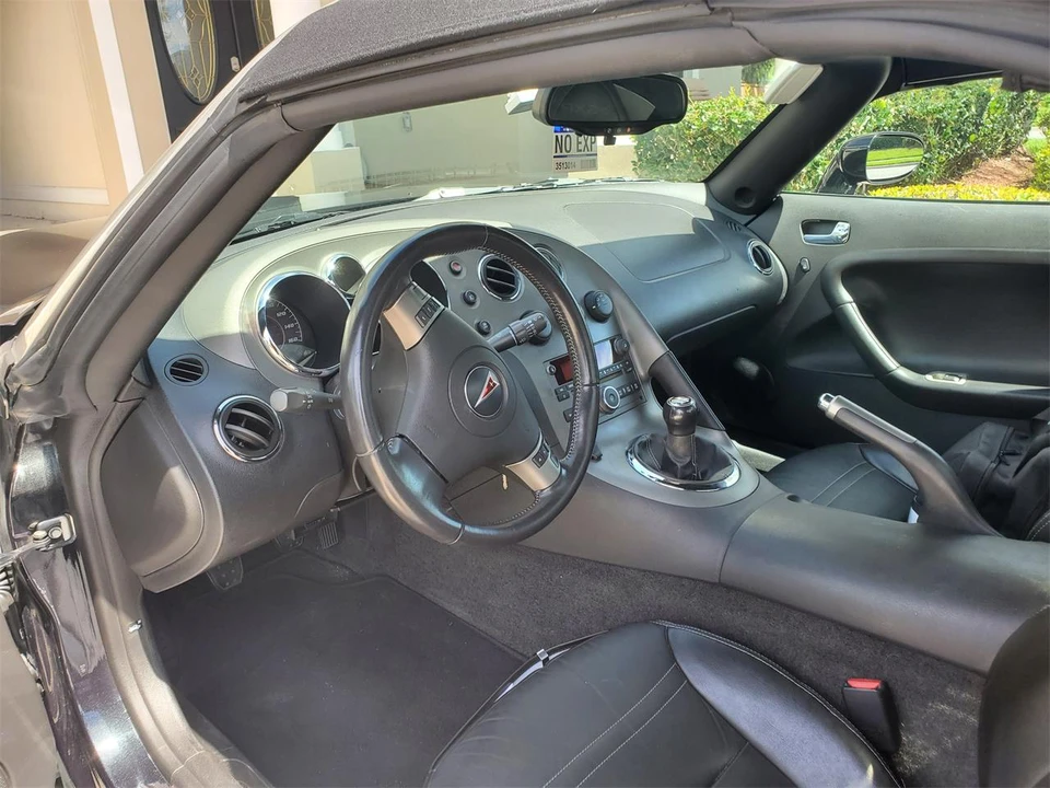 2008 Pontiac Solstice - Image 6 of 16