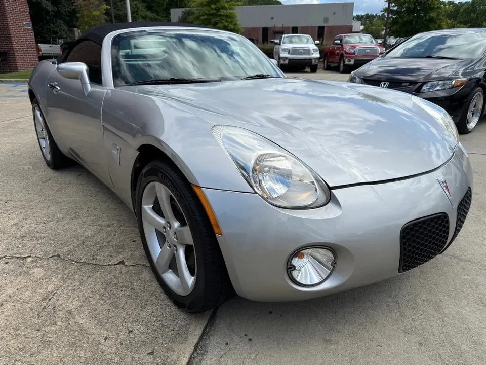 2008 Pontiac Solstice - Image 7 of 11