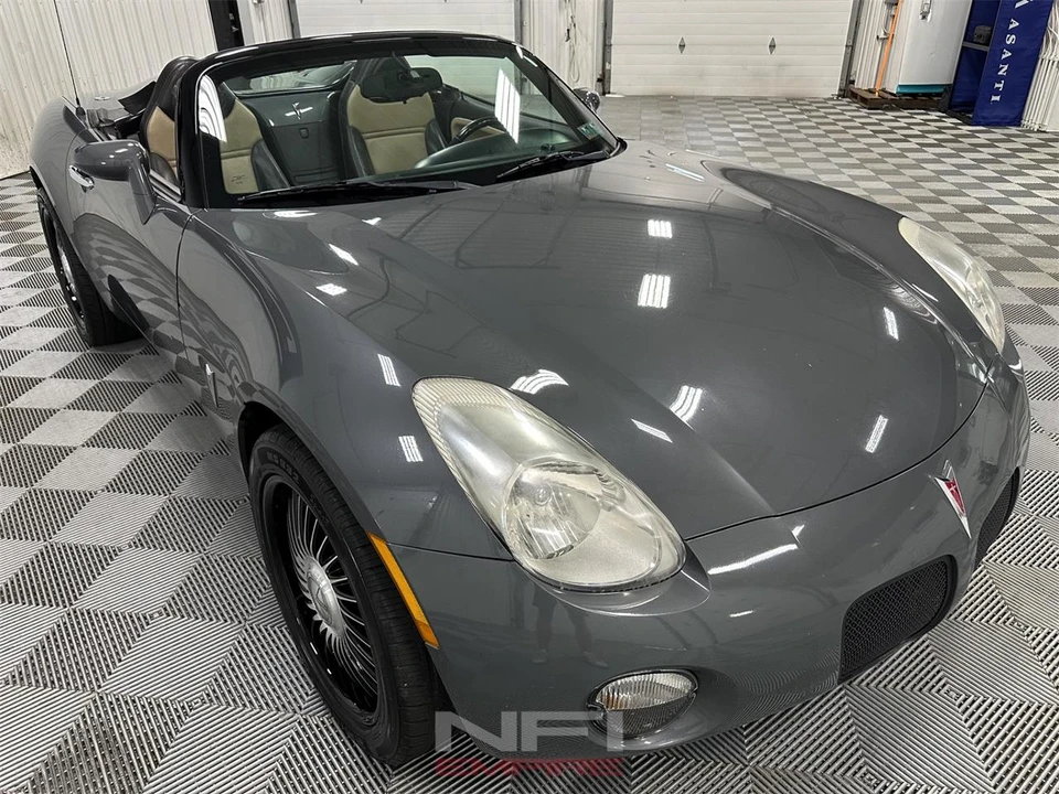 2008 Pontiac Solstice - Image 9 of 31