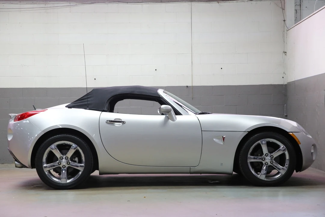 2008 Pontiac Solstice - Image 17 of 31