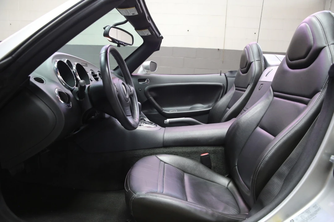 2008 Pontiac Solstice - Image 19 of 31