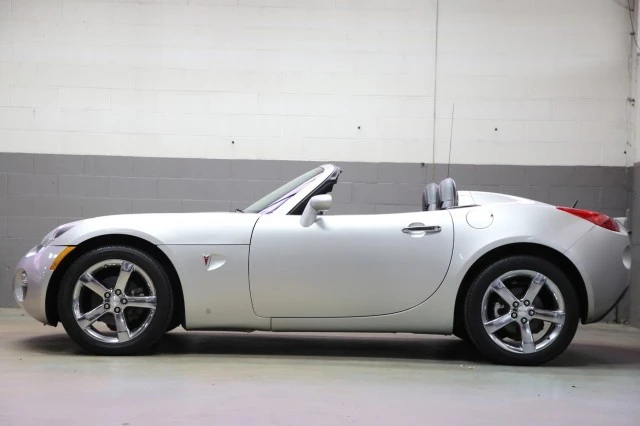 2008 Pontiac Solstice - Image 2 of 24