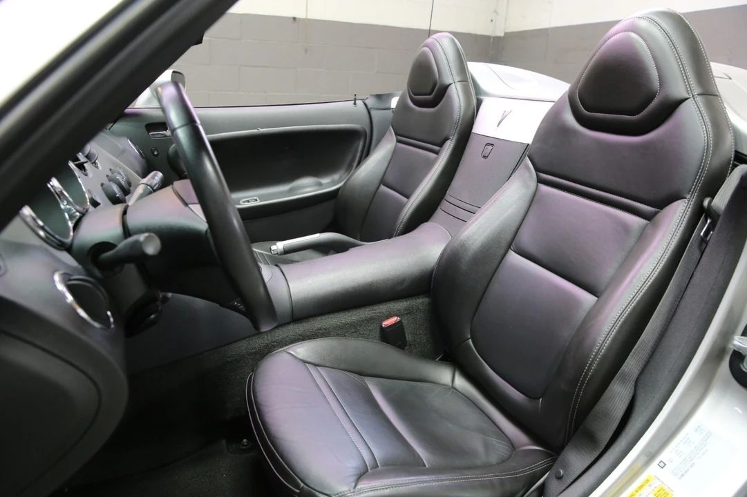 2008 Pontiac Solstice - Image 11 of 31