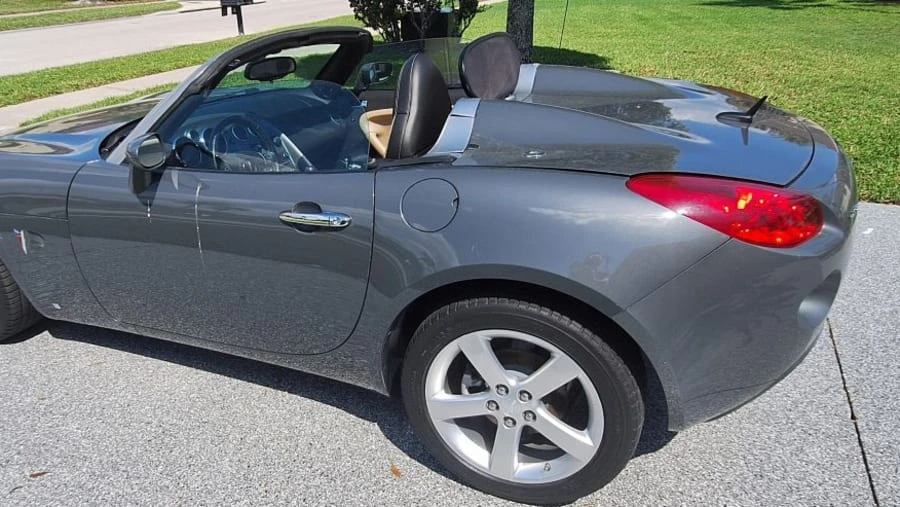 2008 Pontiac Solstice - Image 9 of 16
