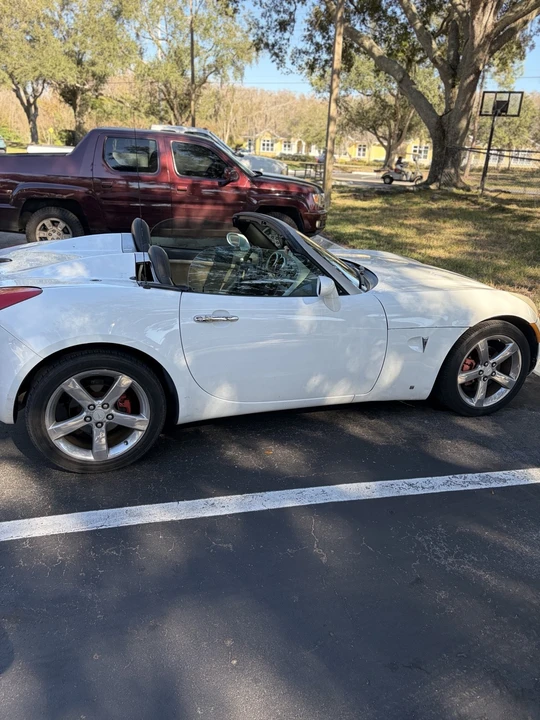 2008 Pontiac Solstice - Image 4 of 12