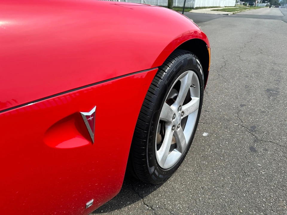 2008 Pontiac Solstice - Image 18 of 21