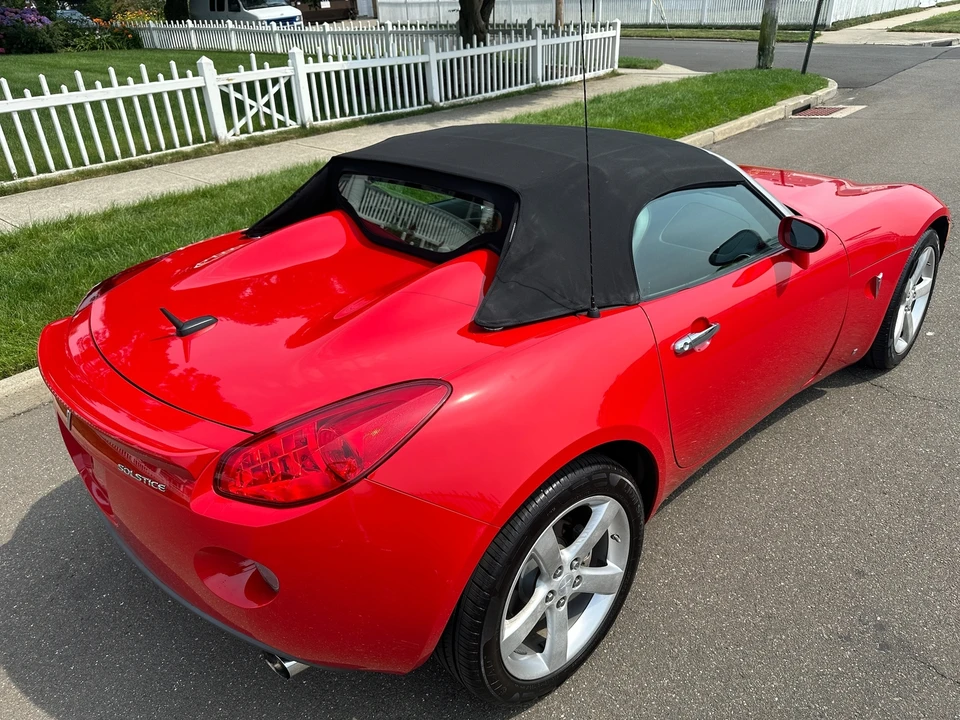 2008 Pontiac Solstice - Image 15 of 21