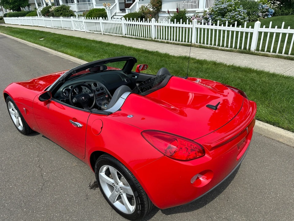 2008 Pontiac Solstice - Image 5 of 21