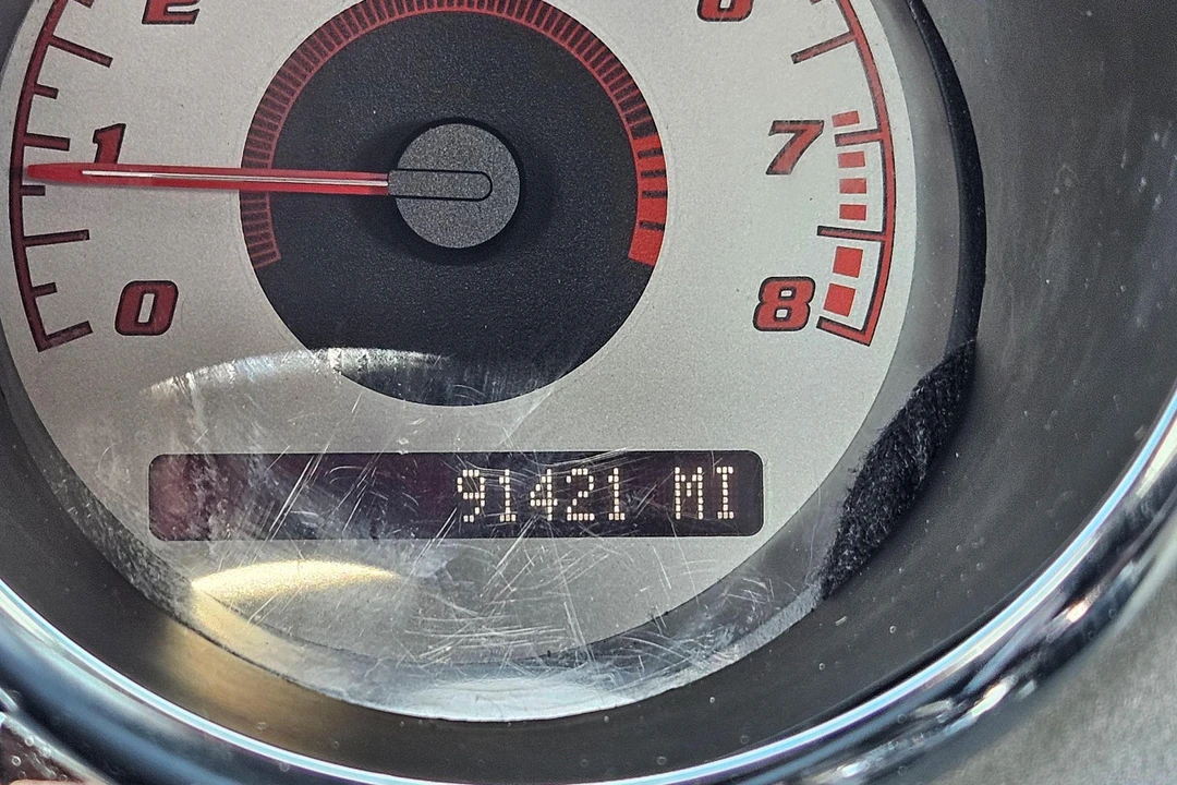 2008 Pontiac Solstice - Image 27 of 31