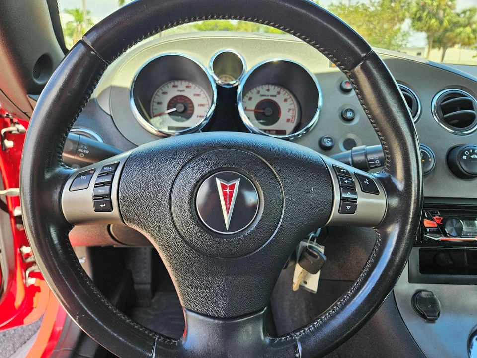 2008 Pontiac Solstice - Image 31 of 31