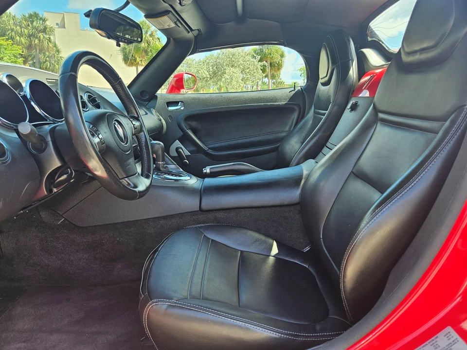 2008 Pontiac Solstice - Image 28 of 31