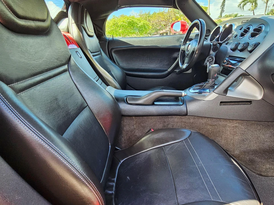 2008 Pontiac Solstice - Image 29 of 31