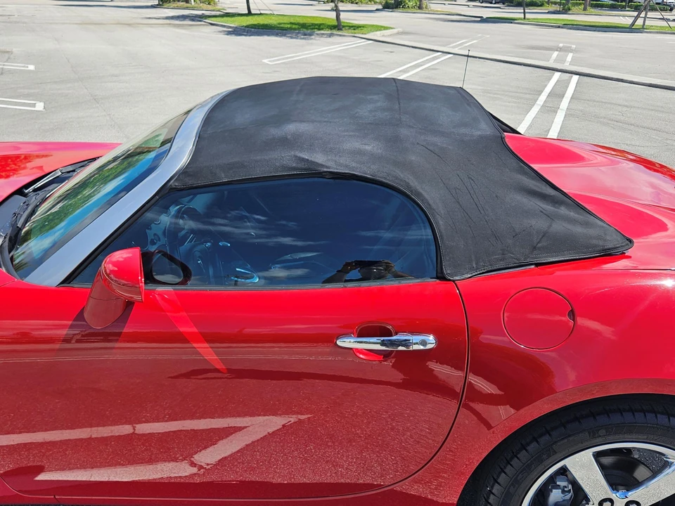 2008 Pontiac Solstice - Image 18 of 31