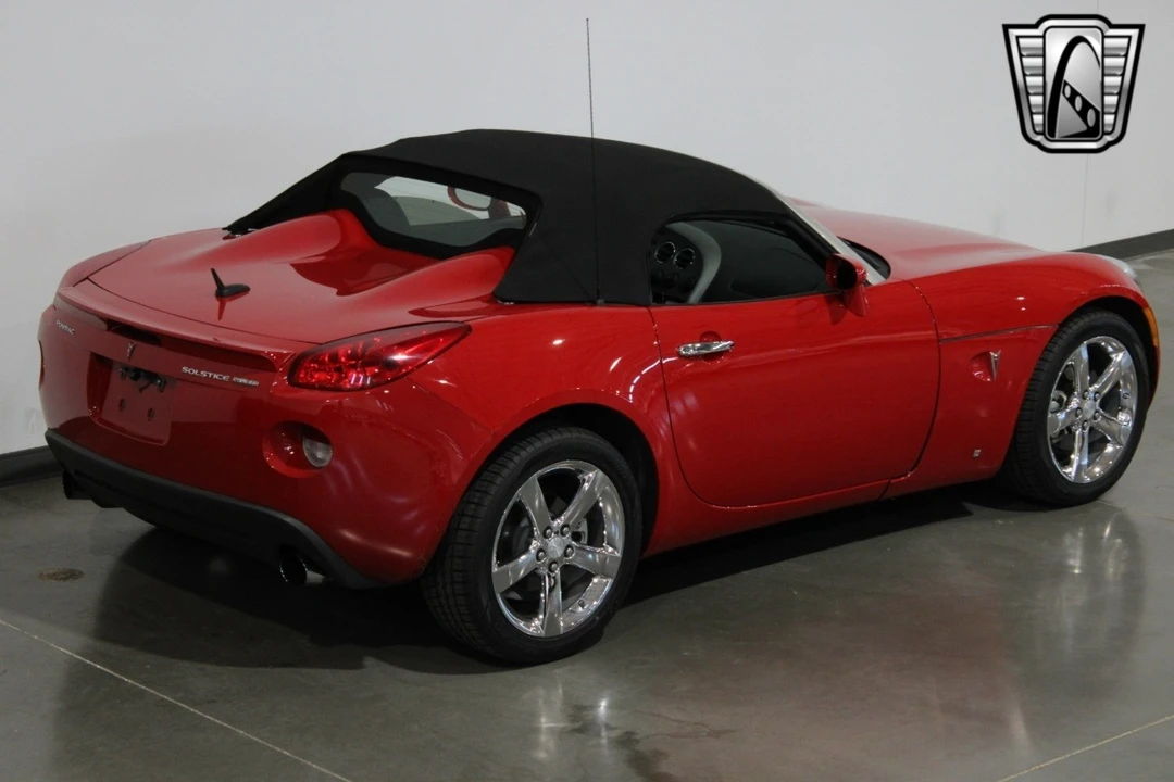 2008 Pontiac Solstice - Image 11 of 12