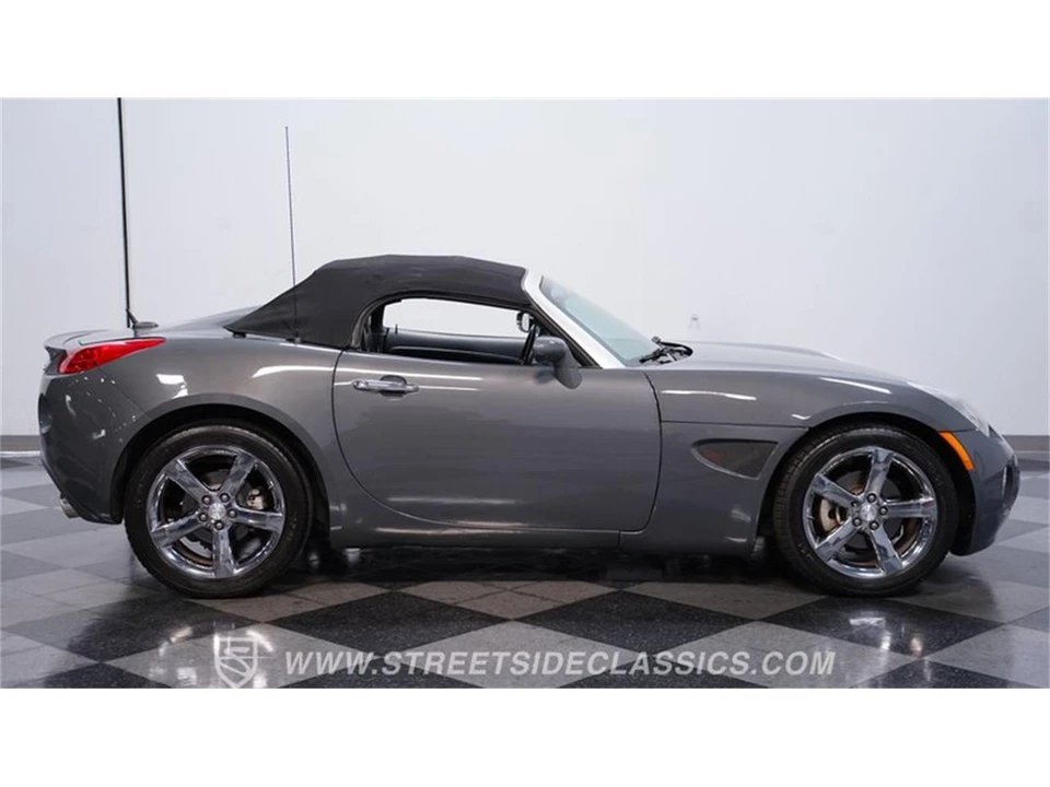 2008 Pontiac Solstice - Image 13 of 31
