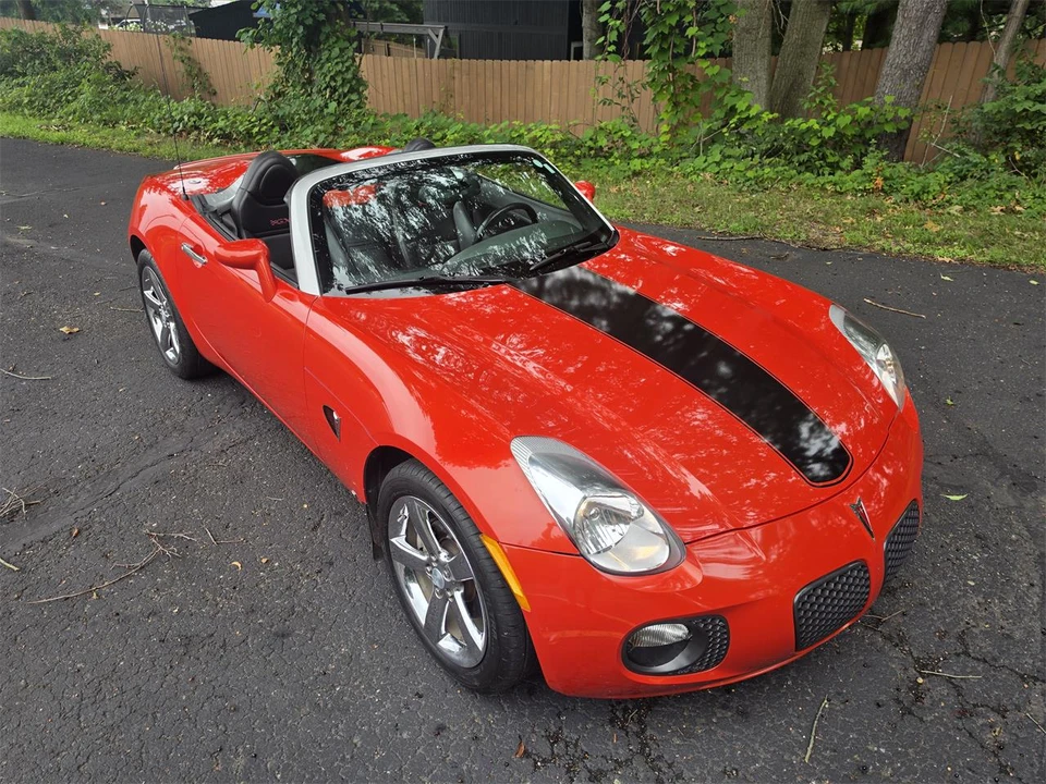 2008 Pontiac Solstice - Image 19 of 31