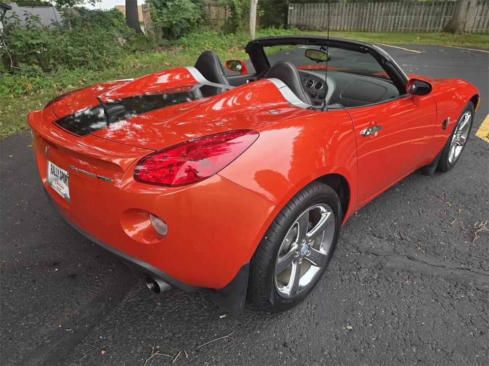 2008 Pontiac Solstice - Image 24 of 31