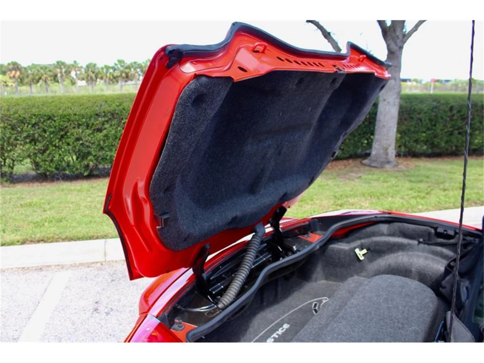 2008 Pontiac Solstice - Image 29 of 31