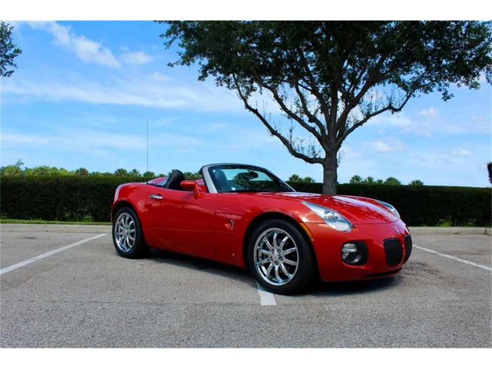 2008 Pontiac Solstice - Image 3 of 31
