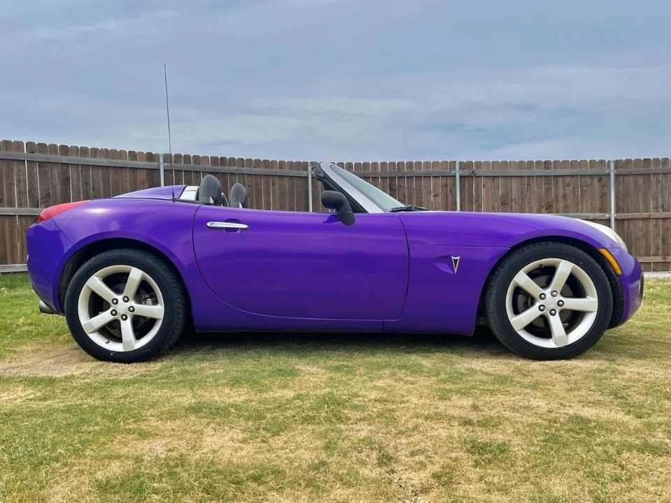 2008 Pontiac Solstice - Image 9 of 31