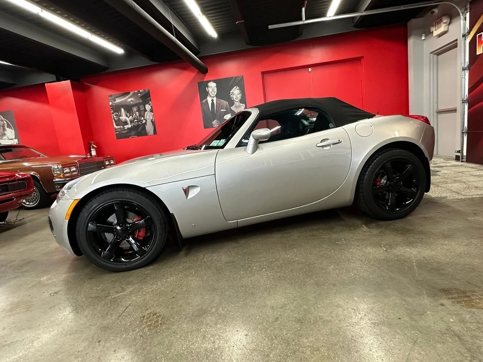 2008 Pontiac Solstice GXP - Image 20 of 21