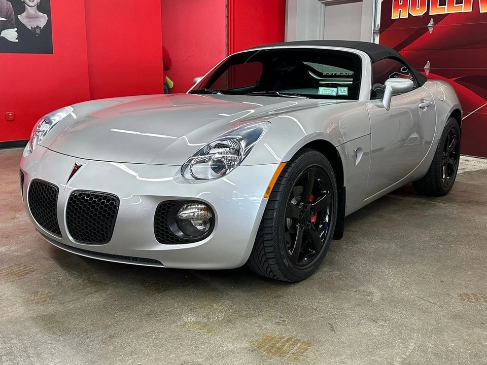 2008 Pontiac Solstice GXP - Image 5 of 21